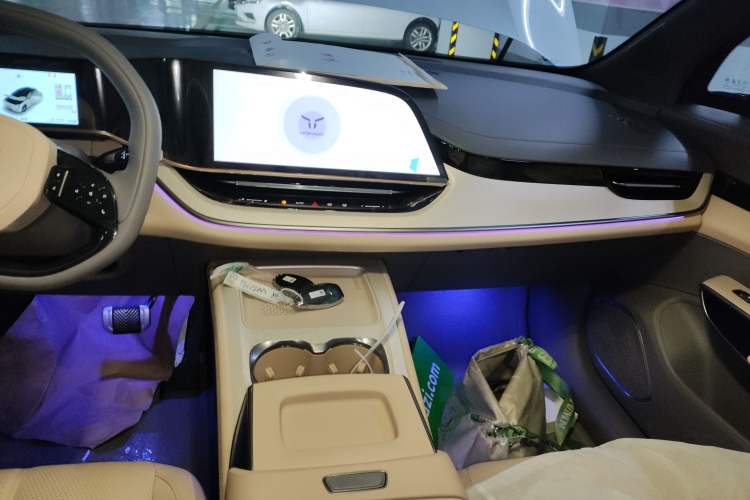 Used Hongqi Tiangong 08 2025 605 Pioneer Edition