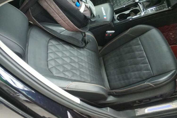 Used Volkswagen Passat New Energy 2020 430 PHEV Hybrid Luxury Version China V Standard
