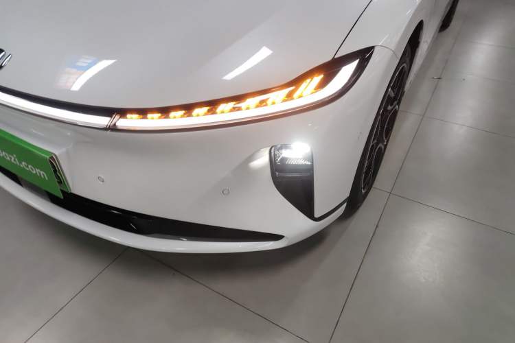 Used  A07 2025 Blue Whale Extended-Range 230 Prestige Model