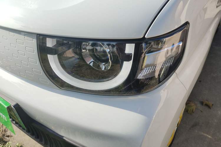 Used Chery QQ Ice Cream 2022 170km Sundae Phosphate Lithium-Ion
