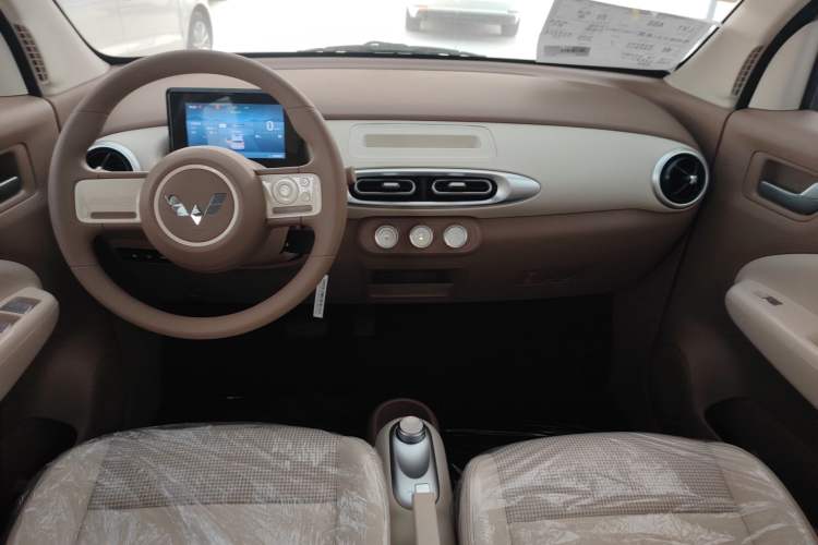 Used Wuling Hongguang MINIEV 2025 Four-Door Version Advanced Edition
