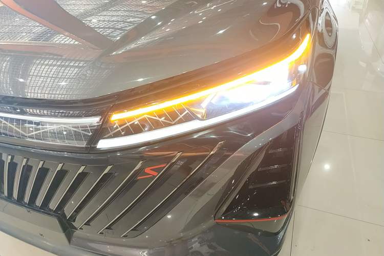 Used Changan CS75 PLUS 2022 2nd Generation 1.5T Automatic Prestige Version
