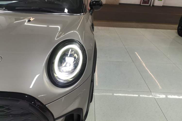 Used  MINI 2022 Updated 2.0T COOPER S Racing Driver
