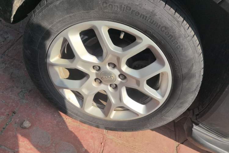 Used  Renegade 2017 180T Automatic High-Energy Version
