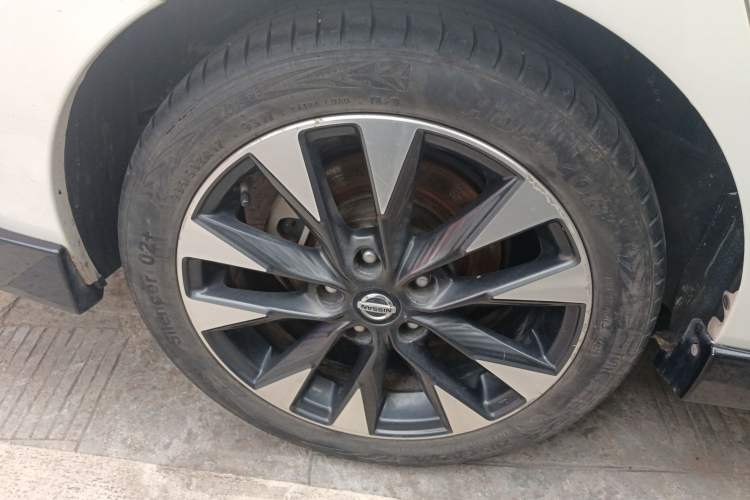 Used Nissan Lannia 2020 1.6L CVT Smart Connect Smart Cool Edition
