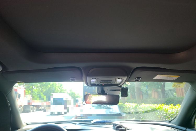 Used Buick Envision 2020 Encore S 652T Two-Wheel Drive Luxury Model
