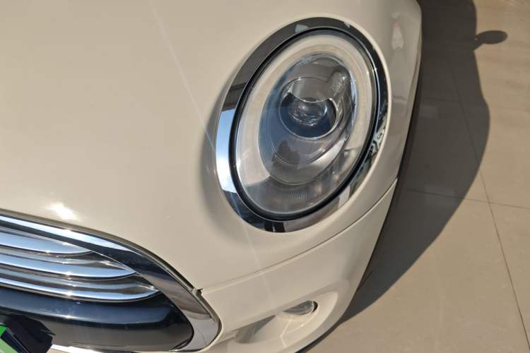 Used  MINI 2016 1.5T COOPER
