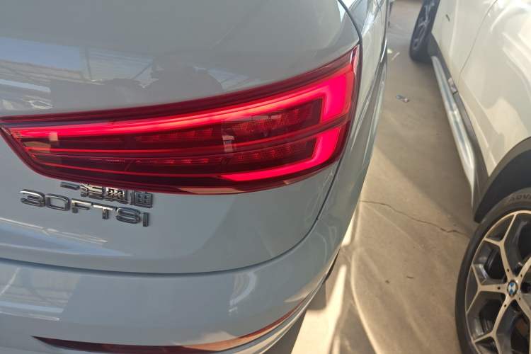 Used Audi Q3 2017 30 TFSI Fashion Model
