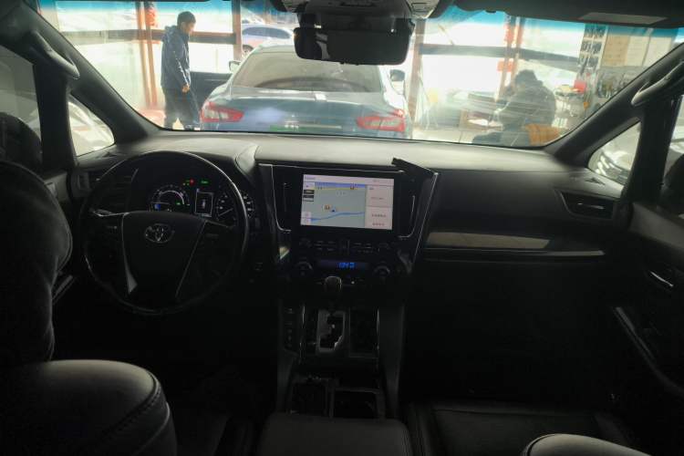 Used Toyota Vellfire 2021 Crown Dual-Engine 2.5L HV Supreme Edition