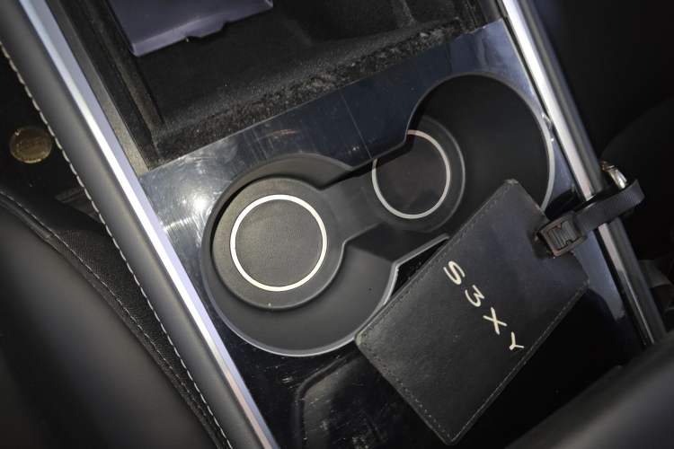 Used Tesla Model Y 2022 Rear-Wheel-Drive Version