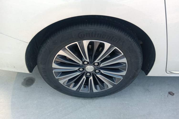 Used Buick GL8 2023 ES Lu Zun Luxury Model
