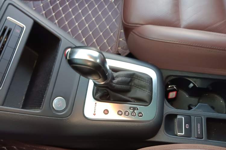 Used Volkswagen Tiguan 2015 1.8TSI Automatic All-Wheel-Drive Luxury Model