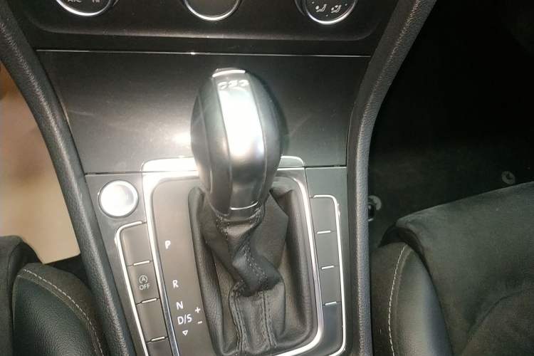 Used Volkswagen Golf 2019 280TSI DSG Luxury Version China V Standard
