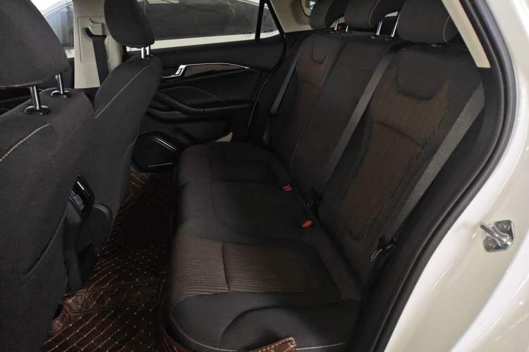 Used Bestune B70 2022 Third Generation 1.5T Automatic Enjoyment Version
