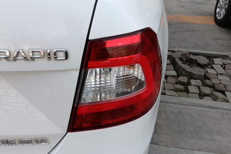 Used Skoda Rapid 2016 1.6L Manual Trend Edition