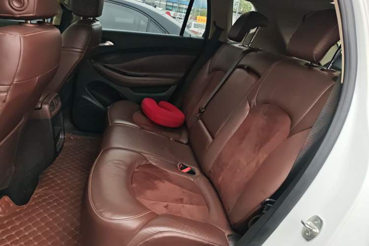 Used Buick Envision 2016 20T Two-Wheel-Drive Elite Model
