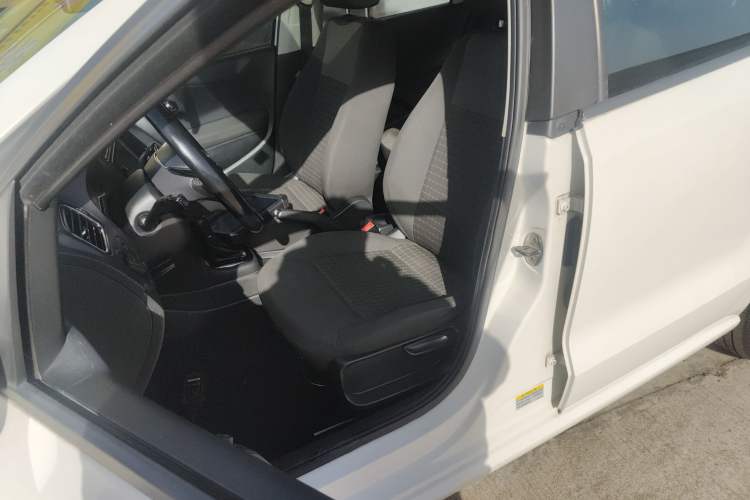 Used Volkswagen Polo 2018 1.5L Automatic Enjoyment Model
