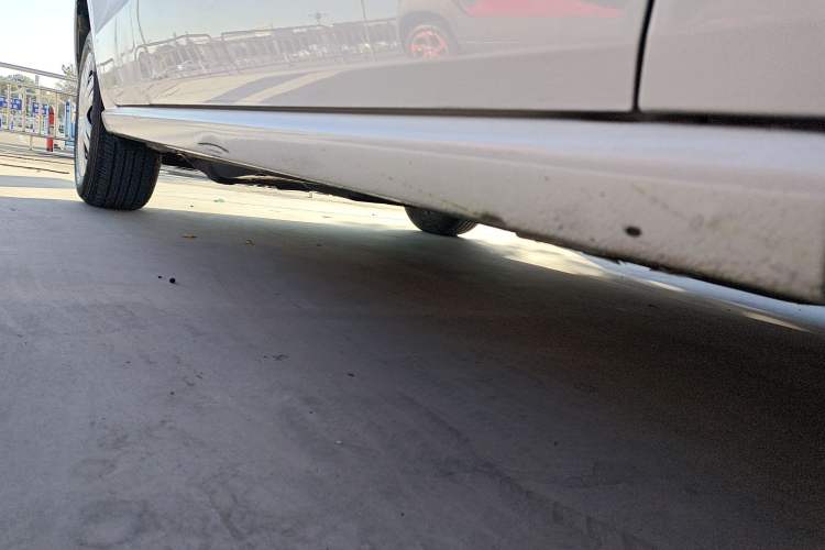 Used Volkswagen Polo 2016 1.4L Manual Fashion Model