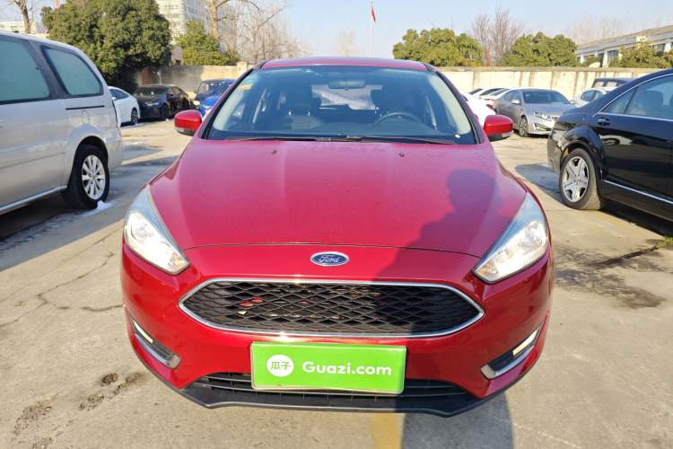 Used Ford Focus 2015 Hatchback 1.6L Automatic Fashion Edition