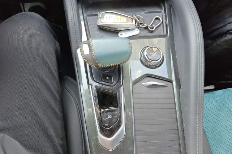 Used Geely Auto Monjaro L 2021 2.0TD DCT EVO Two-Wheel Drive Smart Luxury Version
