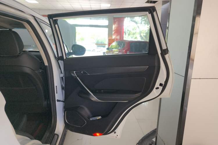 Used Geely Auto Emgrand X7 Sport 2020 1.5TD Automatic Smart Connect PRO
