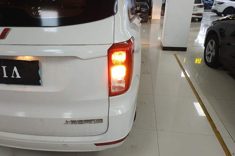 Used Wuling Hongguang 2018 1.5L S Comfort Model L2B