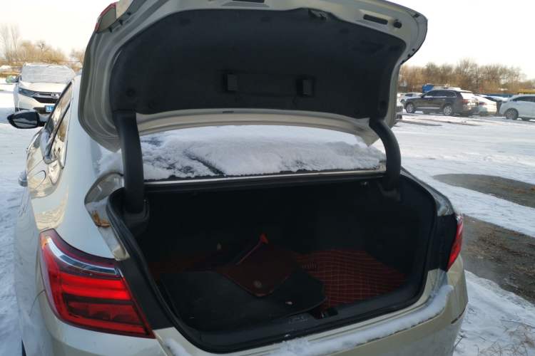 Used Honda Inspire 2019 Rui Hybrid 2.0L Jingya Edition China V Emission Standard