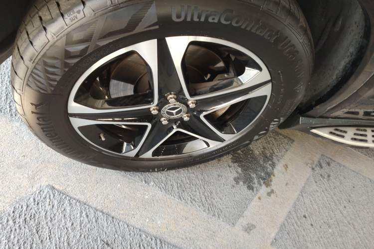 Used Mercedes-Benz GLE 2023 GLE 350 4MATIC Stylish Model
