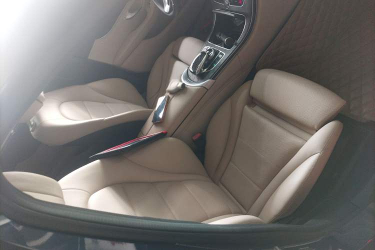 Used Mercedes-Benz C-Class 2015 C 200 L Sport Edition
