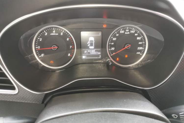 Used Baojun 730 2019 1.5T CVT Fashion Model 7 Seats China VI Emission Standard
