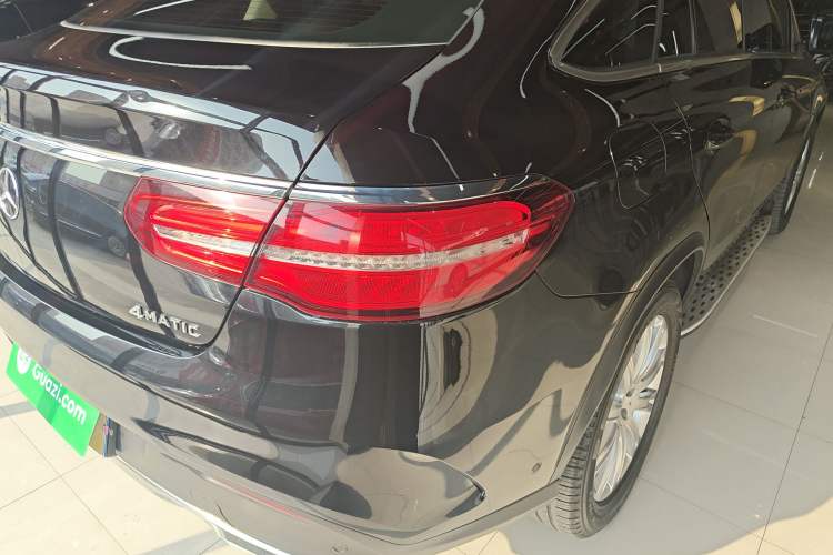 Used Mercedes-Benz GLE Coupe 2015 GLE 320 4MATIC Coupe SUV
