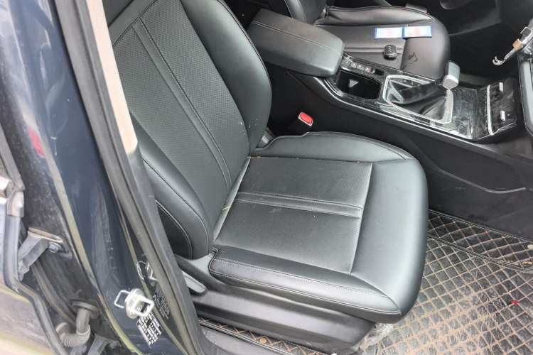 Used Wuling Victory 2020 1.5T CVT Luxury Model
