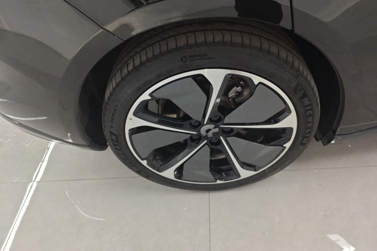 Used Nio ET5T 2025 75 kWh Touring
