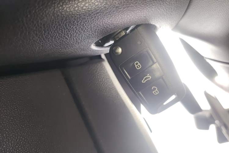 Used Volkswagen Golf Sportsvan 2018 230TSI Automatic Trend Edition
