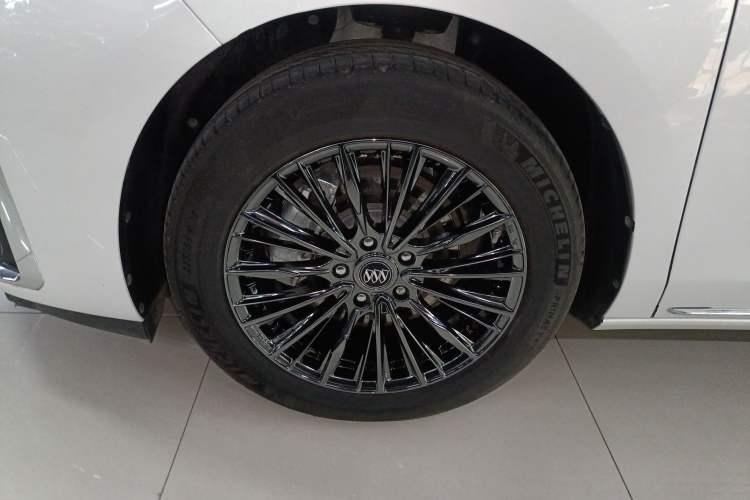 Used Buick GL8 2023 ES Lu Zun Comfort Model
