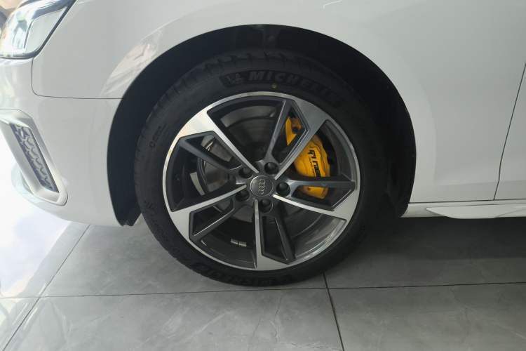 Used Audi A4L 2020 40 TFSI Fashion Dynamic Model
