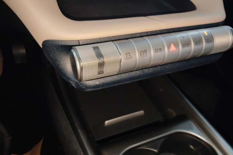 Used BYD Dolphin 2023 420 km Free Version
