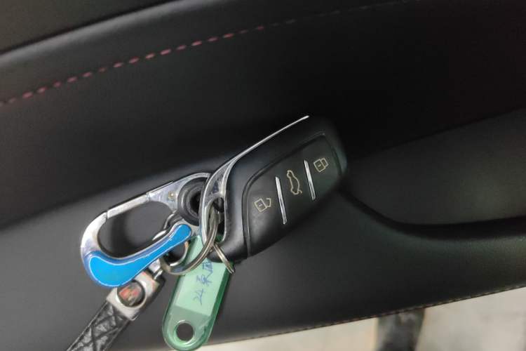 Used Roewe i5 2023 1.5L CVT Luxury Edition