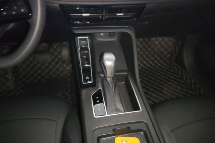 Used Roewe i5 2023 1.5L CVT Luxury Edition
