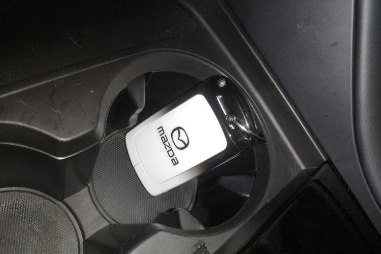 Used Mazda Mazda 3 Axela 2023 2.0L Automatic ZhiZhen Edition
