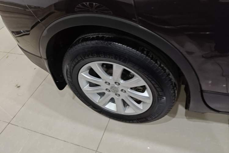 Used Buick Envision 2018 20T Two-Wheel-Drive Elite Model
