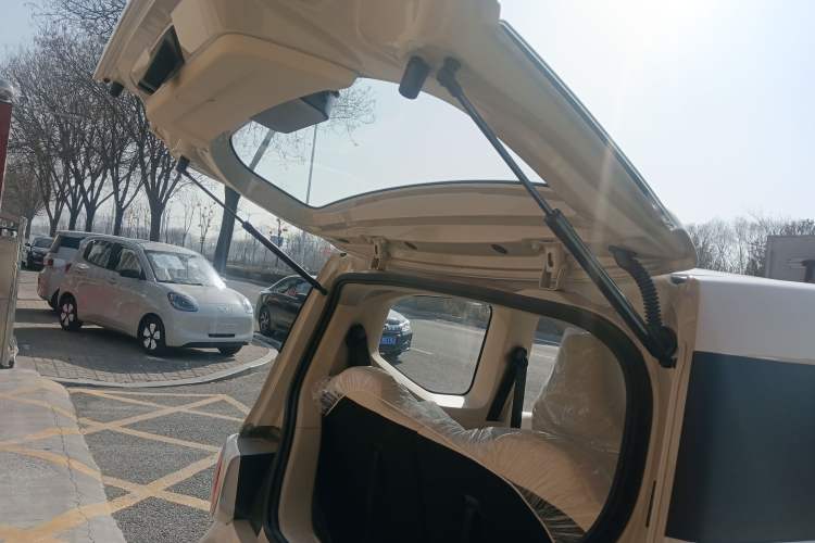 TDK.VehicleDetails.img