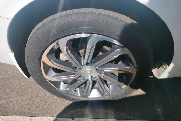 Used Geely Auto Emgrand GL 2021 UP 1.4T CVT Luxury Edition
