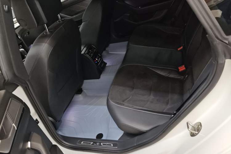 Used Volkswagen FAW-Volkswagen CC 2021 330TSI Ignite Edition
