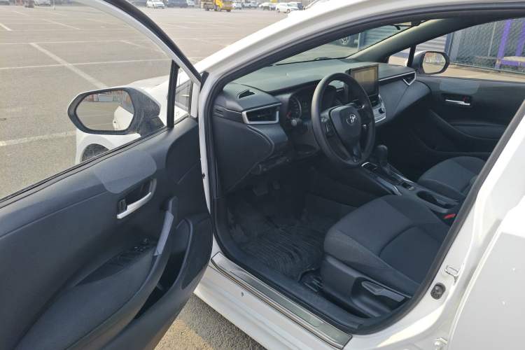 Used Toyota Levin 2022 Facelift TNGA 1.5L CVT Progressive Edition
