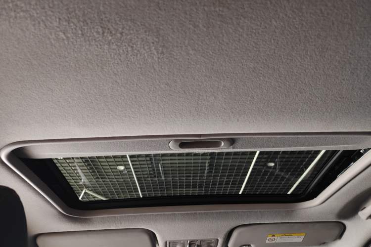 Used Hyundai Verna 2017 1.4L Automatic YueXiang Edition China V-standard
