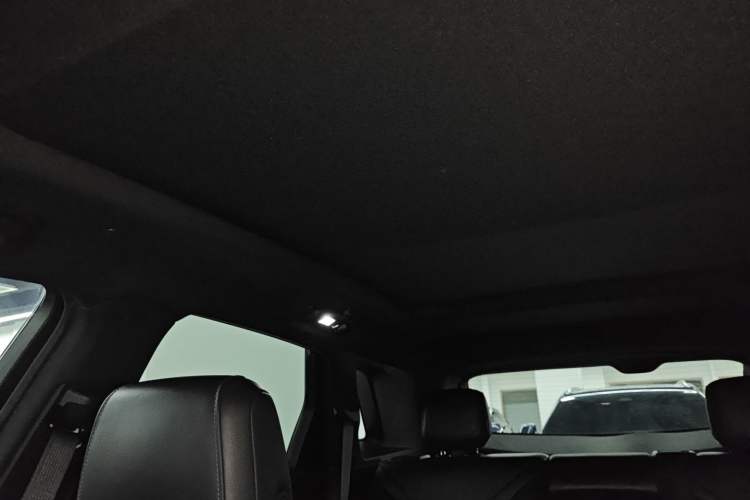 Used Cadillac XT5 2022 2.0T Four-Wheel Drive Luxury Version (Hummingbird Edition)