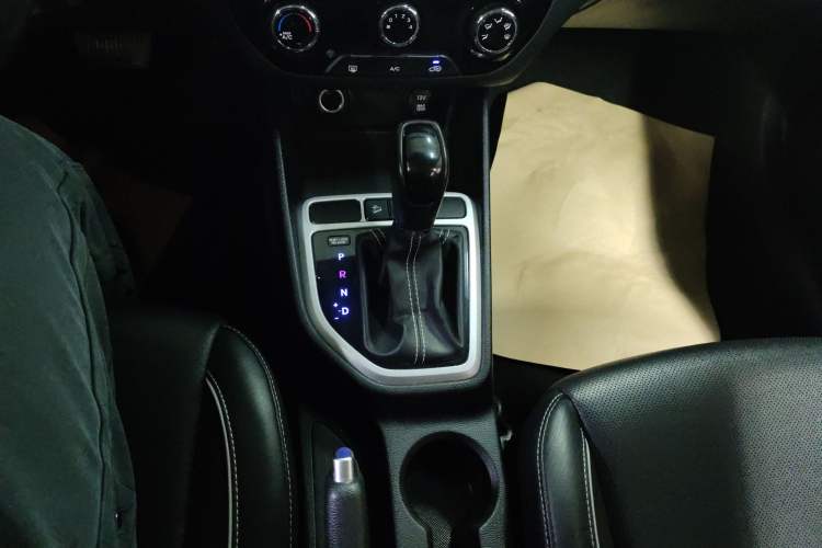 Used Hyundai ix25 2017 1.6L Automatic Smart Version
