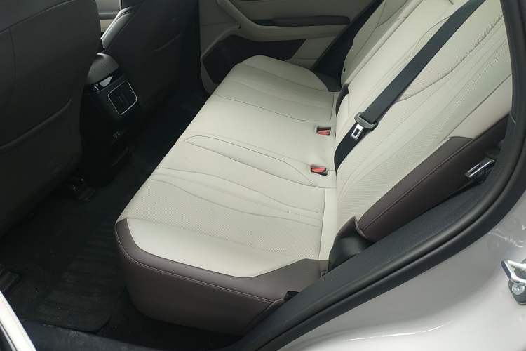 Used BYD Song PLUS New Energy 2025 EV Intelligent Driving Version 520km Premium Model
