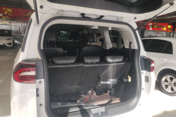 Used GAC Trumpchi M6 2021 270T DCT Luxury Edition (7-seater)
